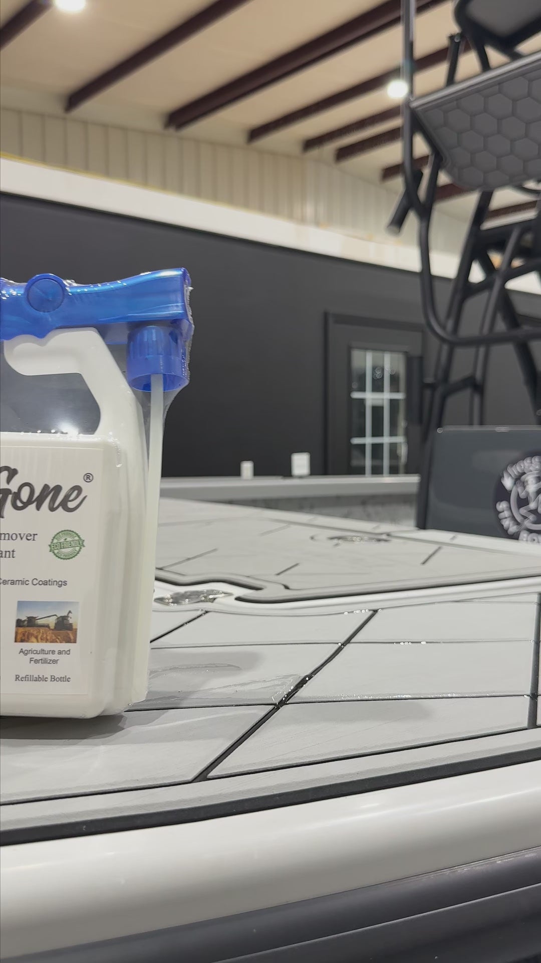 32 oz Hose End Spray Bottle with 1 Gallon Refill